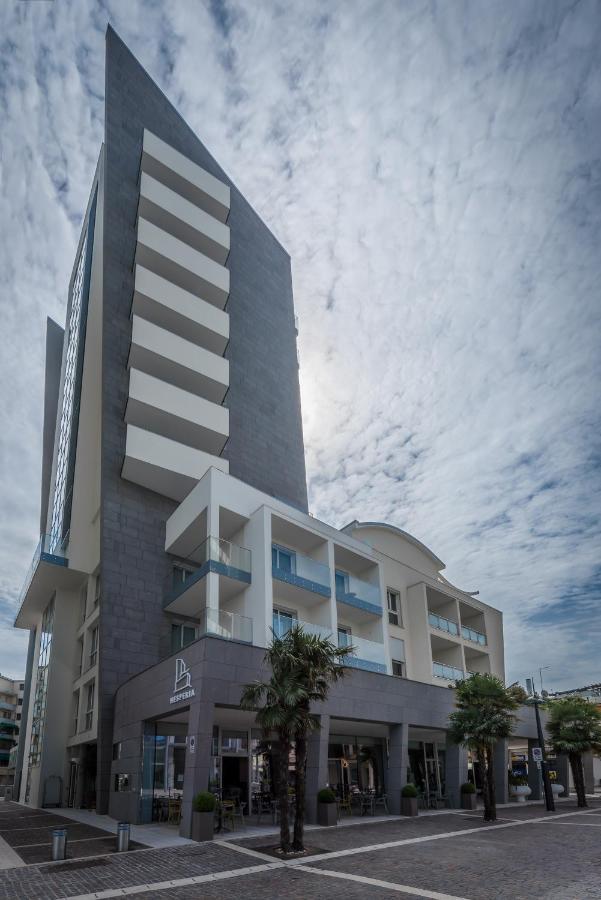 Hesperia Hotel & Residence Lido di Jesolo Exterior photo